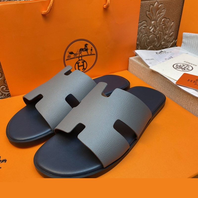 H**mes slippers